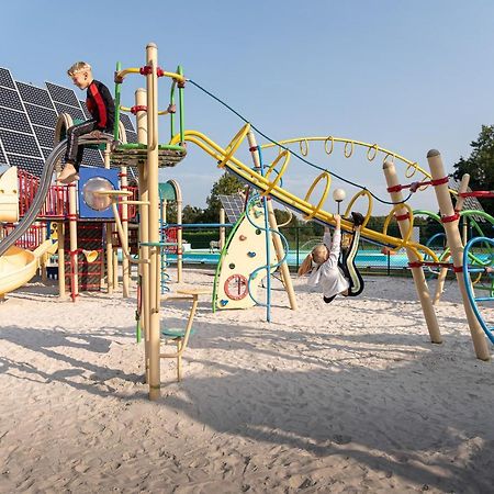 Vakantiepark Wilhelm Tell Superieur Chalet Opglabbeek Εξωτερικό φωτογραφία