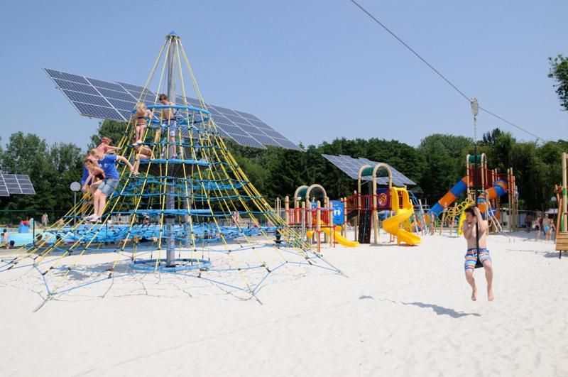 Vakantiepark Wilhelm Tell Superieur Chalet Opglabbeek Εξωτερικό φωτογραφία