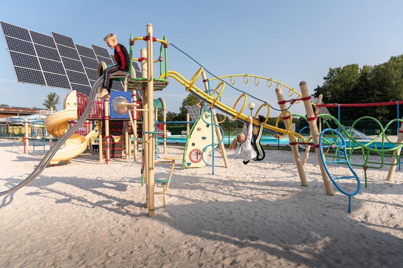 Vakantiepark Wilhelm Tell Superieur Chalet Opglabbeek Εξωτερικό φωτογραφία